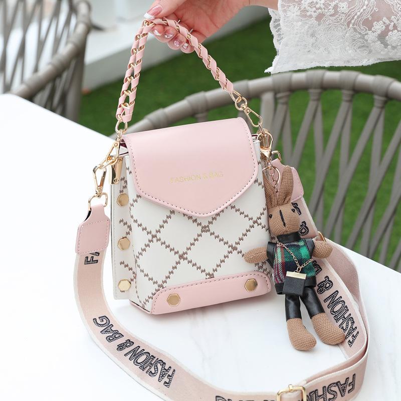 Women's Shoulder Bag Fashion Trendy Women's Bag Messenger Bag High-quality Casual Small Square Bag Women Purse Mobile Phone Bag