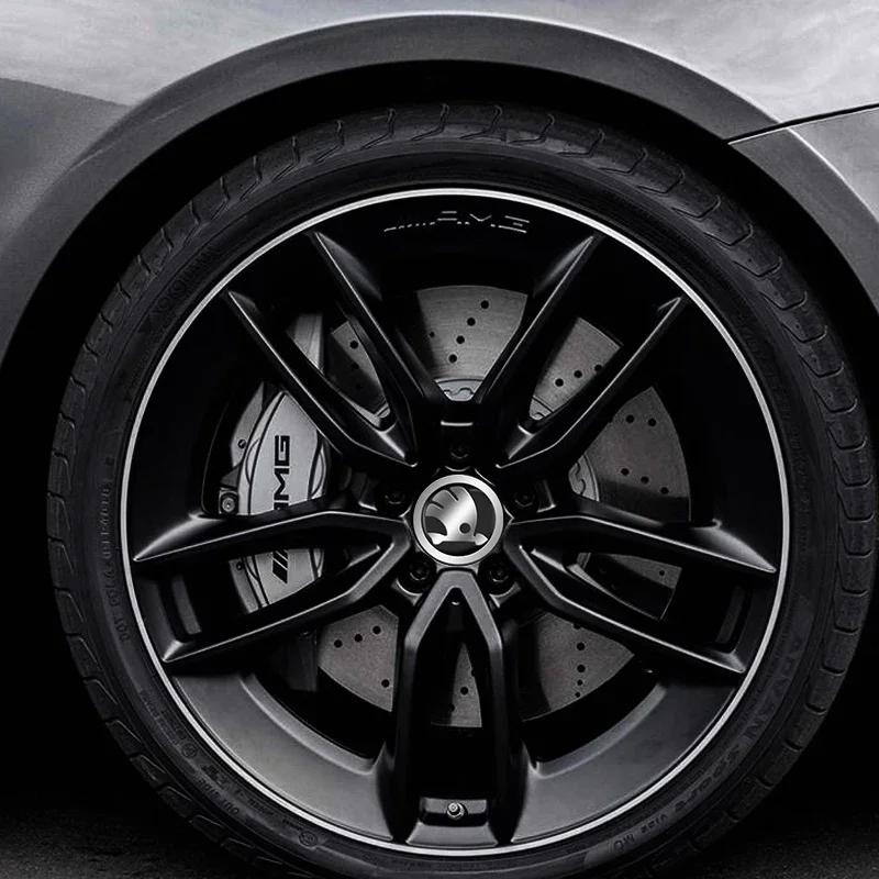 Samolepka na auto 4ks Krytka náboje kola auta Kovové znaky Samolepky Příslušenství Pro Skoda Octavia MK2 2 3 A5 A7 A8 Fabia Karoq Superb Rapid