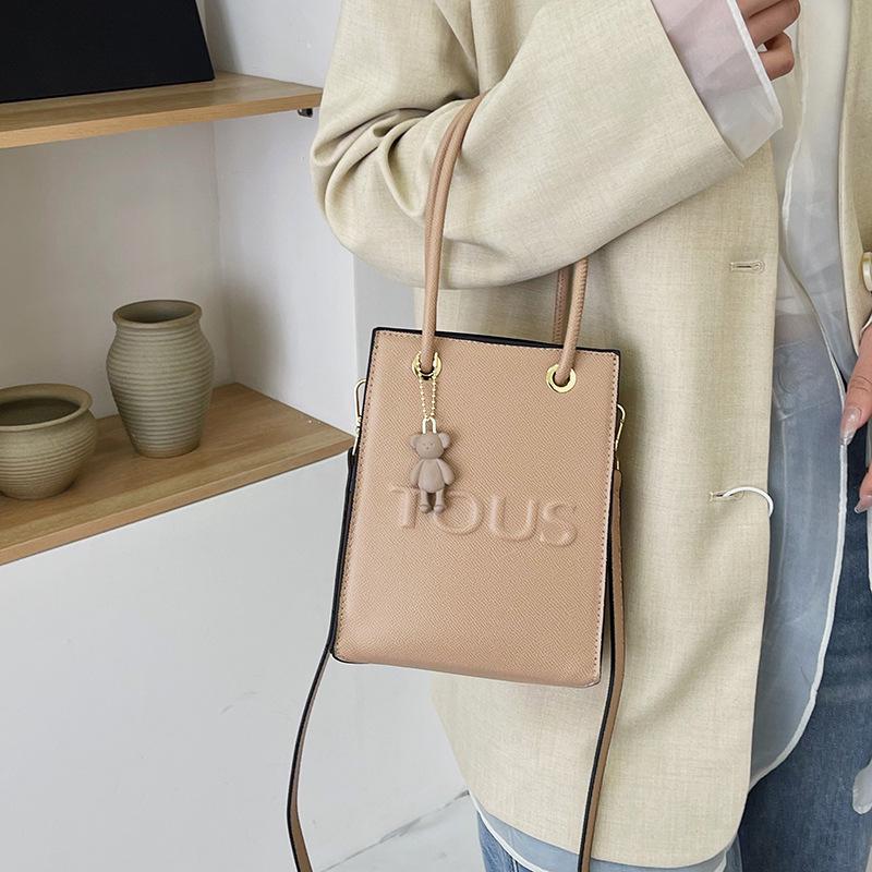 2025 Herbst/Winter Damenmode Umhänge- und Schultertasche - Schlichtes, vielseitiges, kleines handgehaltenes quadratisches Design