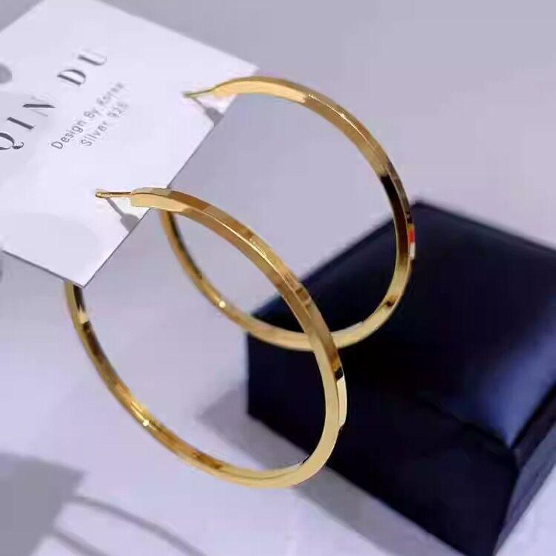

Minimalist Metal Scenery Surface Big Ear Ring Sterling Silver Needle Circular Earrings Female Slim Looking Easiest for Match Unoutdated Earrings Square Tube Circle 5cm Gold
