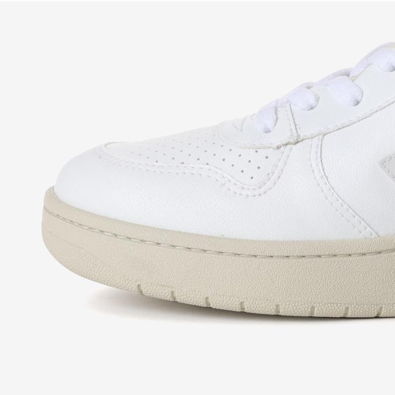 Veja Unisex Leather Sneakers Svju231vx07 892