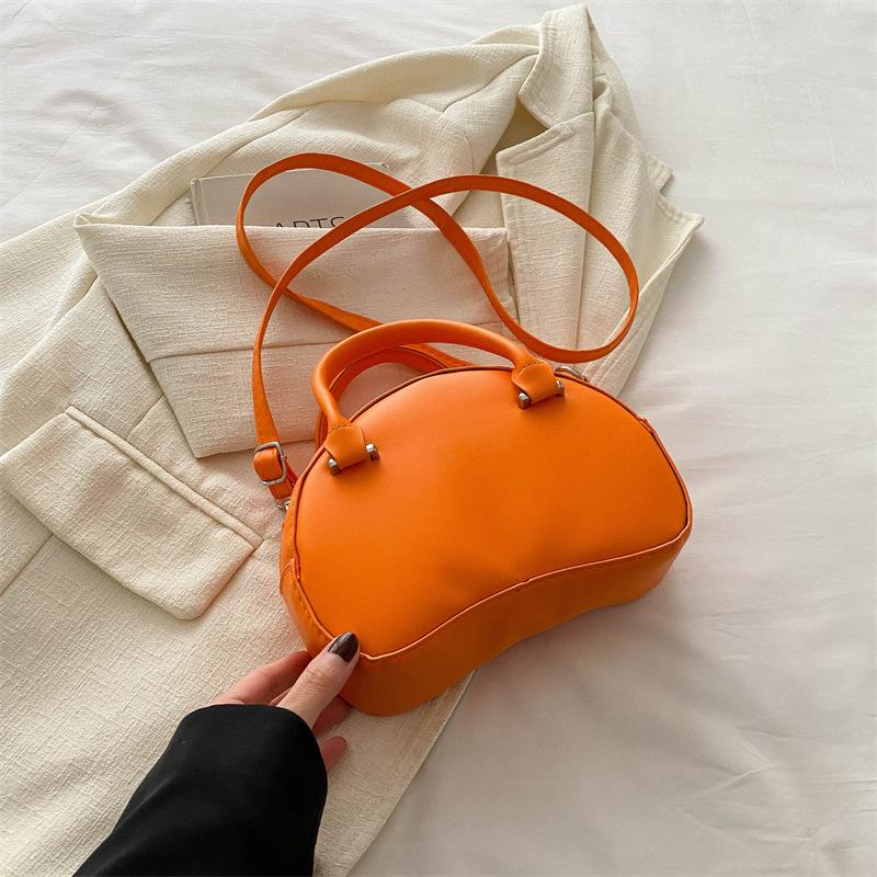 

Корейская версия сумки для боулинга для женщин, новая модная маленькая квадратная сумка, модная сумка через плечо цвета конфет, трендовая