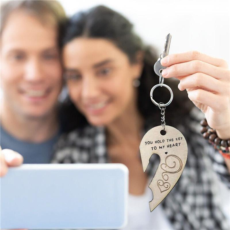 Boyfriend and Girlfriend Couple Gifts - Keychain You Hold The Key To My Heart