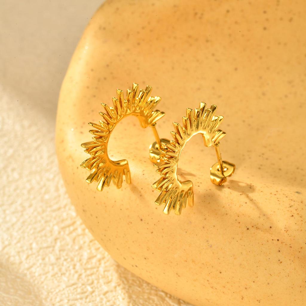 Stainless Steel Irregular C-shaped Stud Earrings for Women,Gold Color Vintage Sun Flower Earrings,Exaggerated Jewelry Gift