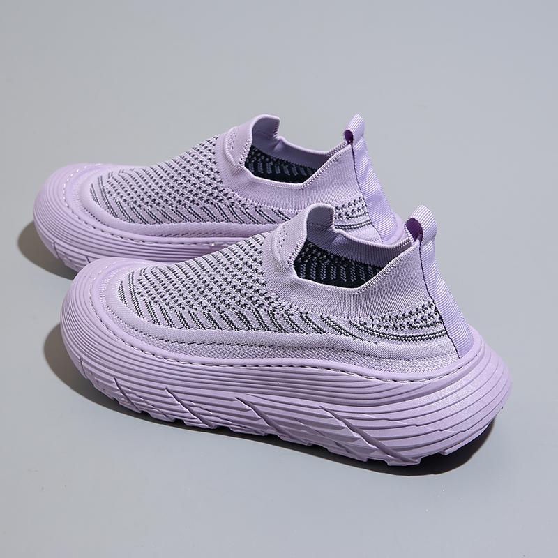 Sneakers spring soft soles are not tired, coconut shoes fly-woven mesh running fitness