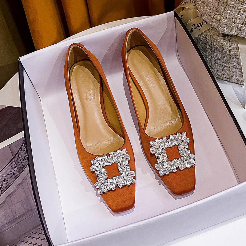 

Темпераментные туфли-лодочки на высоком квадратном каблуке, женские, новая модель, средний каблук, женские туфли, стразы, квадратная пряжка, светлый вырез, толстый каблук, одинарные туфли 40 оранжевый