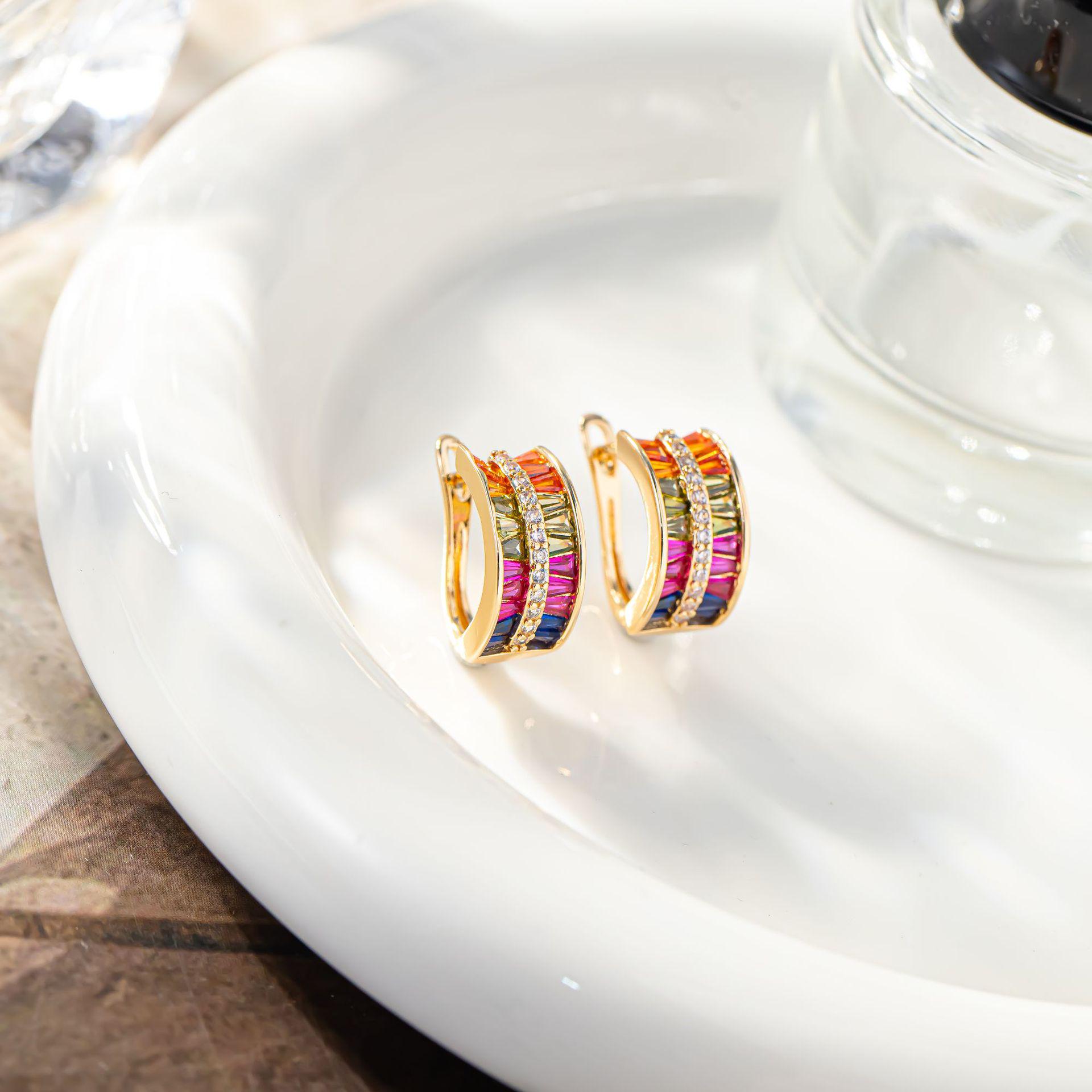 E-commerce Cross-border Stylish Colored Zirconia Stud Design Niche Ear Hoop Retro Micro-set Clip Earrings