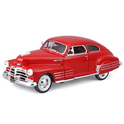 Maisto 1/24 Scale Chevrolet Fleetline Aero Sedan Red / Diecast Model Car, Finished Model 32921 RD