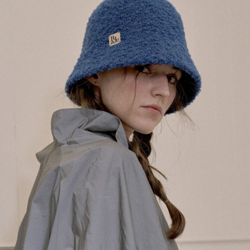 RaJu Mysig Boucle Hinkhatt_5 Färger