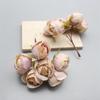 Seidenblütenknospen für Bastelarbeiten und Dekoration - Perfekt für Kränze, Kopfschmuck, Hochzeitsdekoration, Geschenke und mehr.