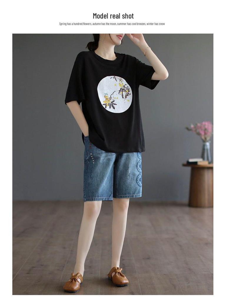 Damen Retro Stickerei Elastischer Bund Schnürung Denim Shorts - Große Größen, Fünf-Punkt Gerades Bein, Sommer 2026 Kollektion.