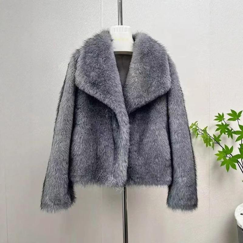 Autumn and winter new fox fur navy collar loose short versatile temperament imitation fur fur coat women