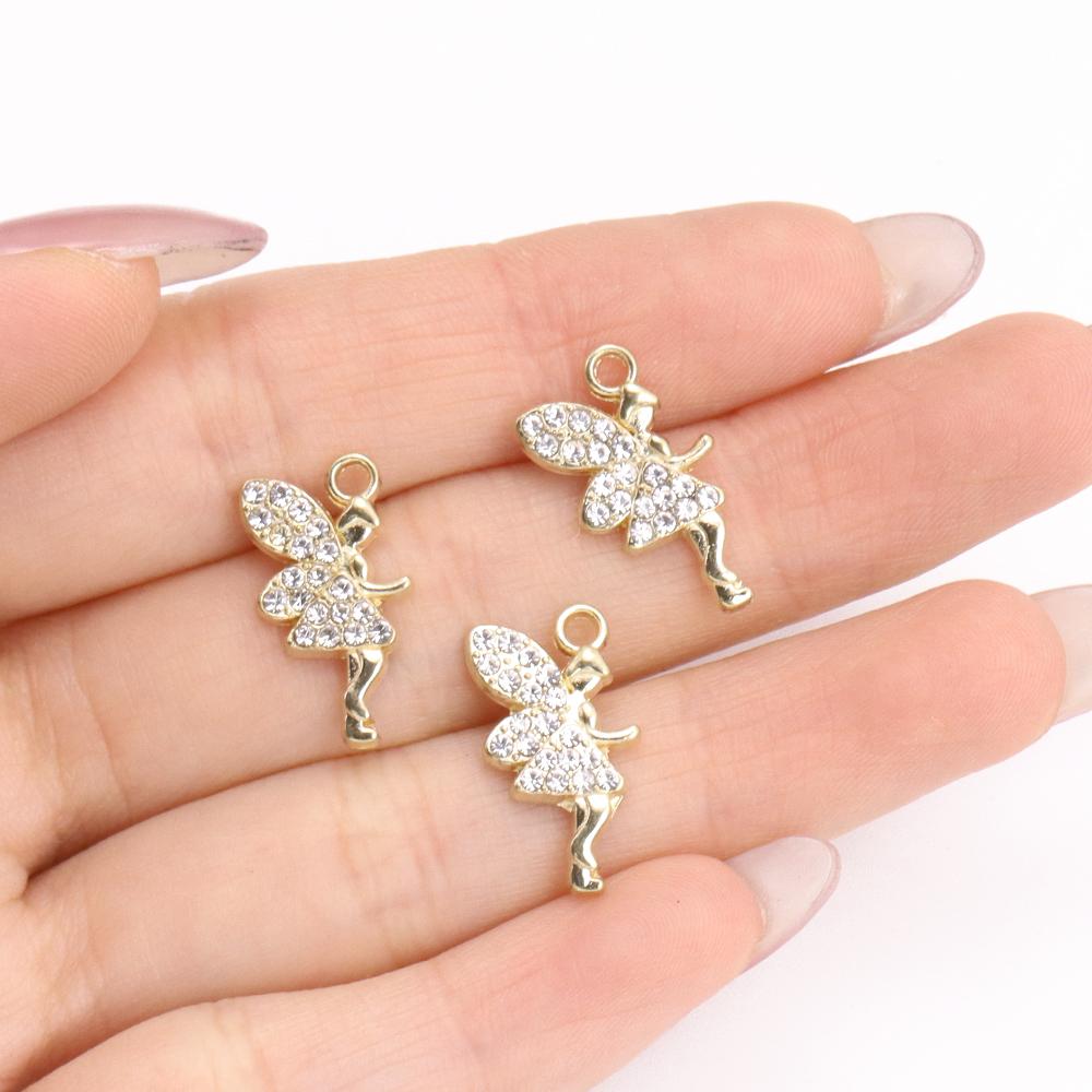 10Pcs Fashion Crystal Zircon Butterfly Pendant Women Exquisite Luxury Butterfly Charms Clavicle Necklace Jewelry DIY Accessories