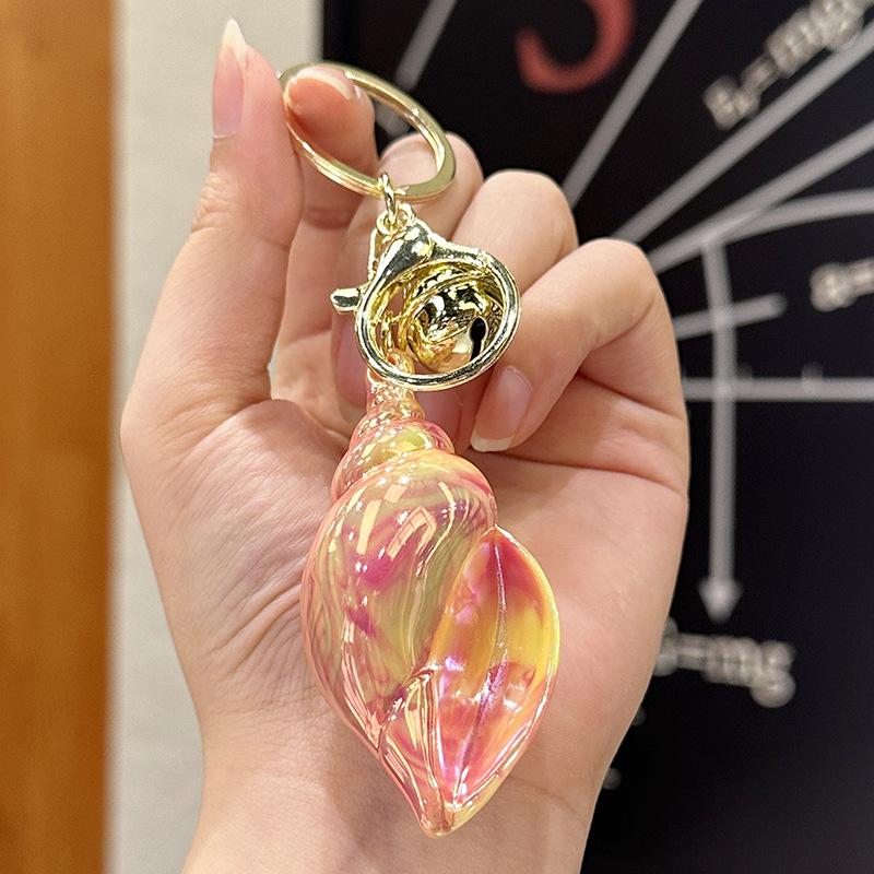 Colorful Acrylic Seashell Keychain Pendant - Cute and Exquisite for Girls' Bags & Car Pendants