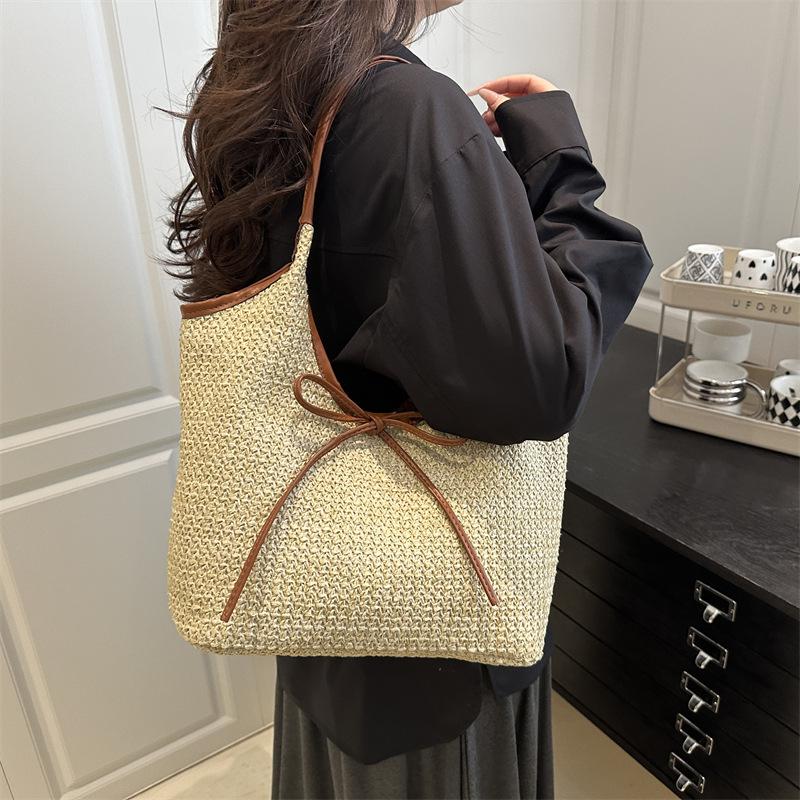 2025 Bow Underarm Bag Women's Fashion Casual Large Capacity Handbag Niche Straw Contrast Shoulder Bag