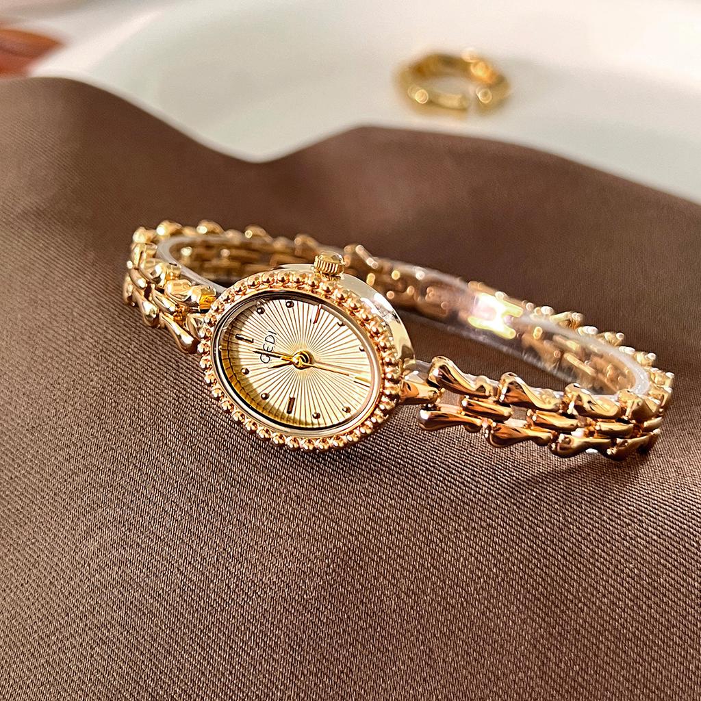 Orologio da Donna Bracciale Retrò Piccolo, Raffinato, alla Moda e Semplice Temperamento Versatile Orologio al Quarzo da Donna