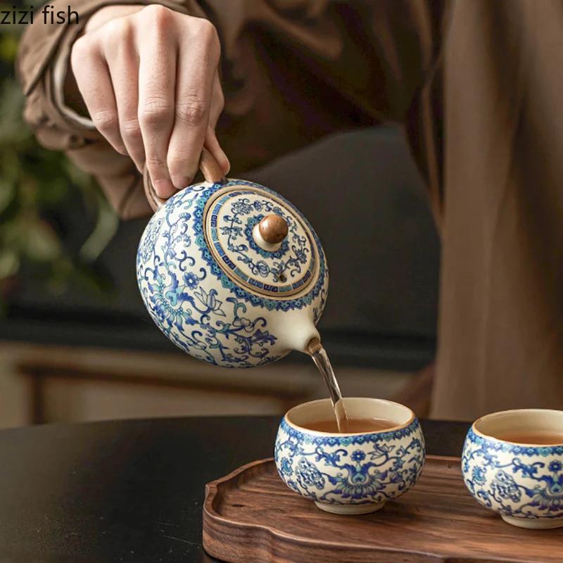 Ru Kiln Blue White Ceramic Teapot Creative Tea Maker Retro Handmade Teapot Kung Fu Tea Set Household Teaware Tea Infuser