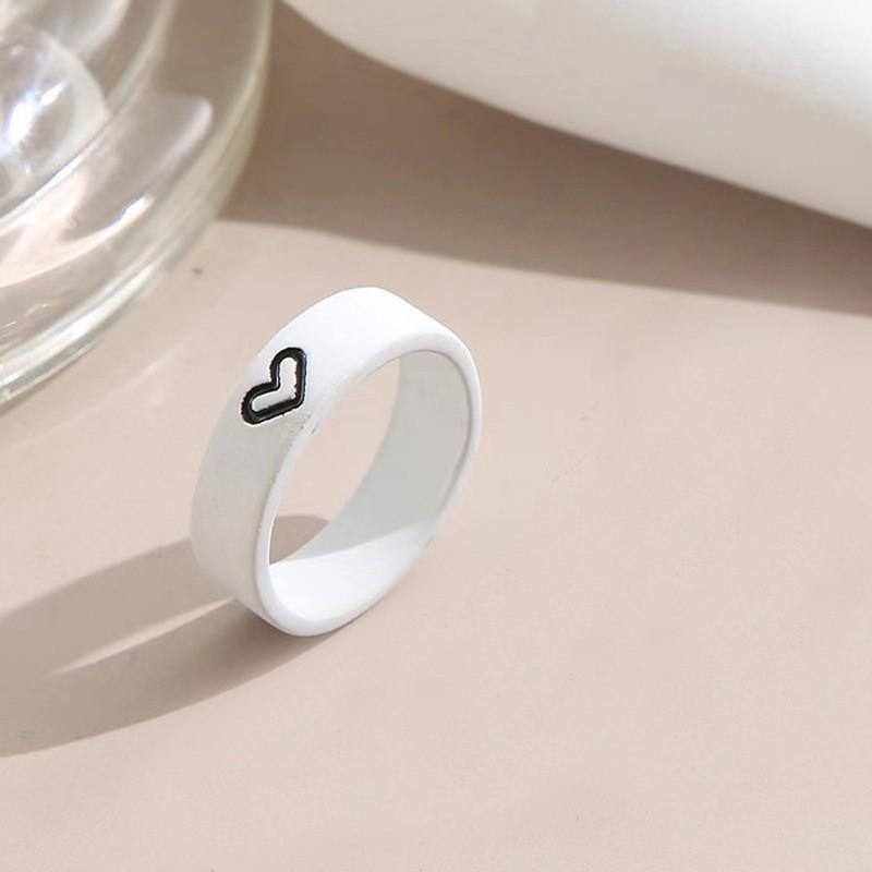 Niche Design Stackable Heart Ring Set: 2-Piece Open Index Finger Rings - Exquisite Korean Fashion for Women