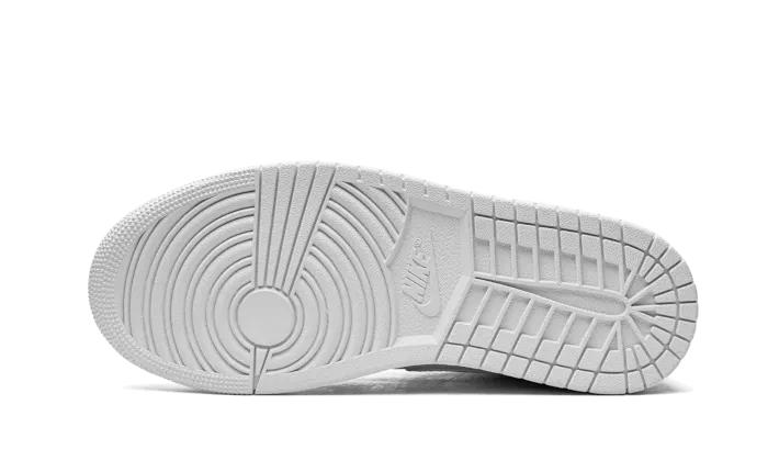 Air Jordan 1 Mid Triple White (2022)