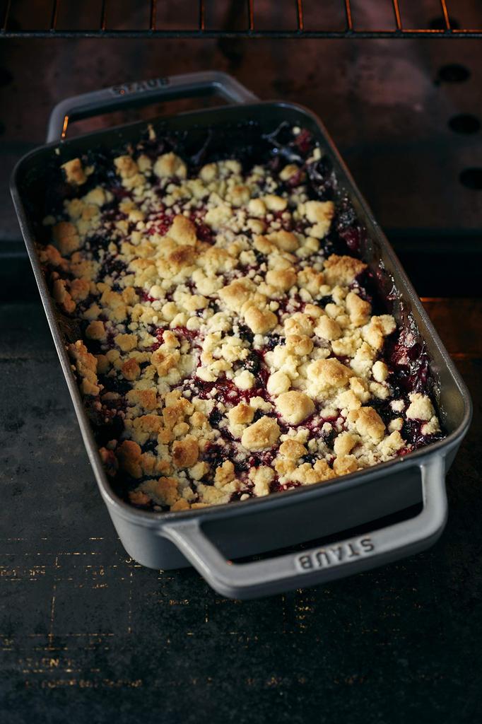 Staub Small Baker 30cm Gray Gratin Induction Compatible Japanese Small Baker Dish, Enamel, [Official Product] 40510-324