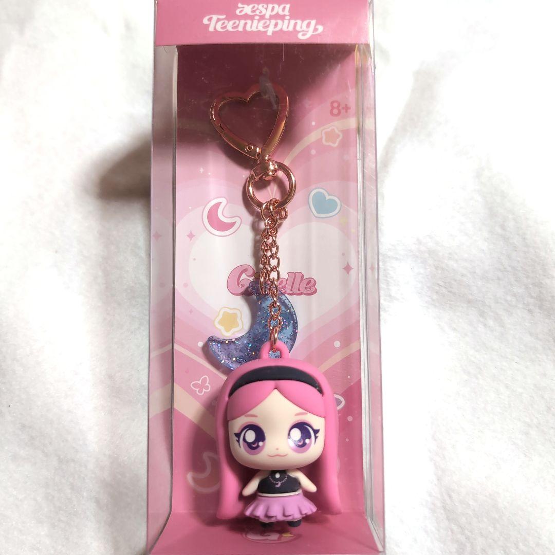 

[USED] ESPA x Tinipin Gisele Keychain (Purchased in Korea)