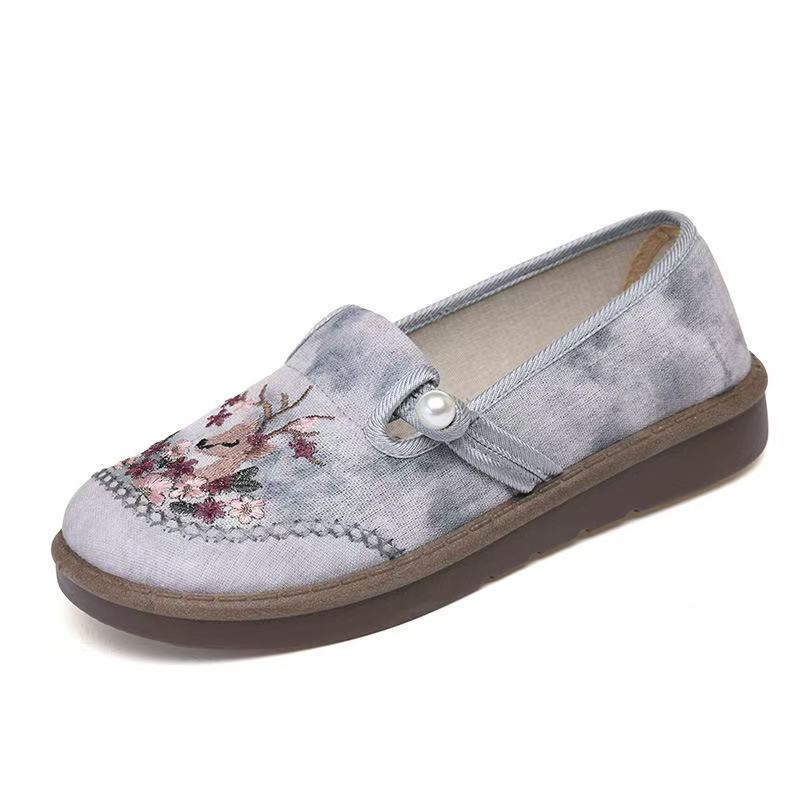 Shoes women's versatile new spring ethnic embroidered shoes Hanfu shoes casual shoes cloth shoes women