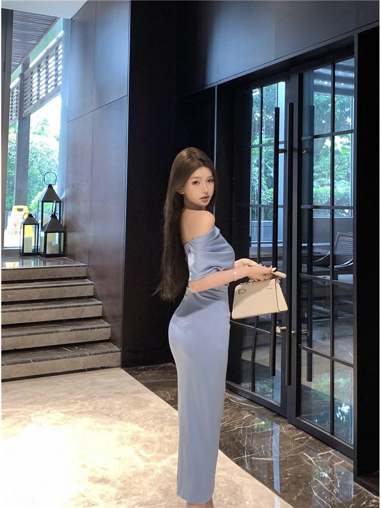 Elegant High-Waisted French Batwing Sleeve Summer Dress with Pleated Irregular Design