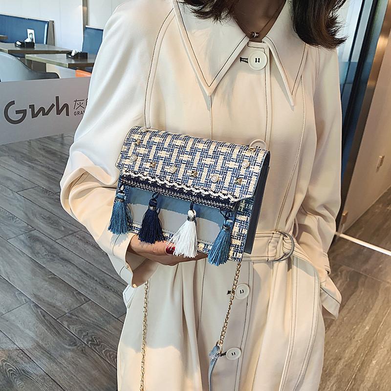 Style Woven Mini Shoulder Bag With Chain Strap For Casual Travel