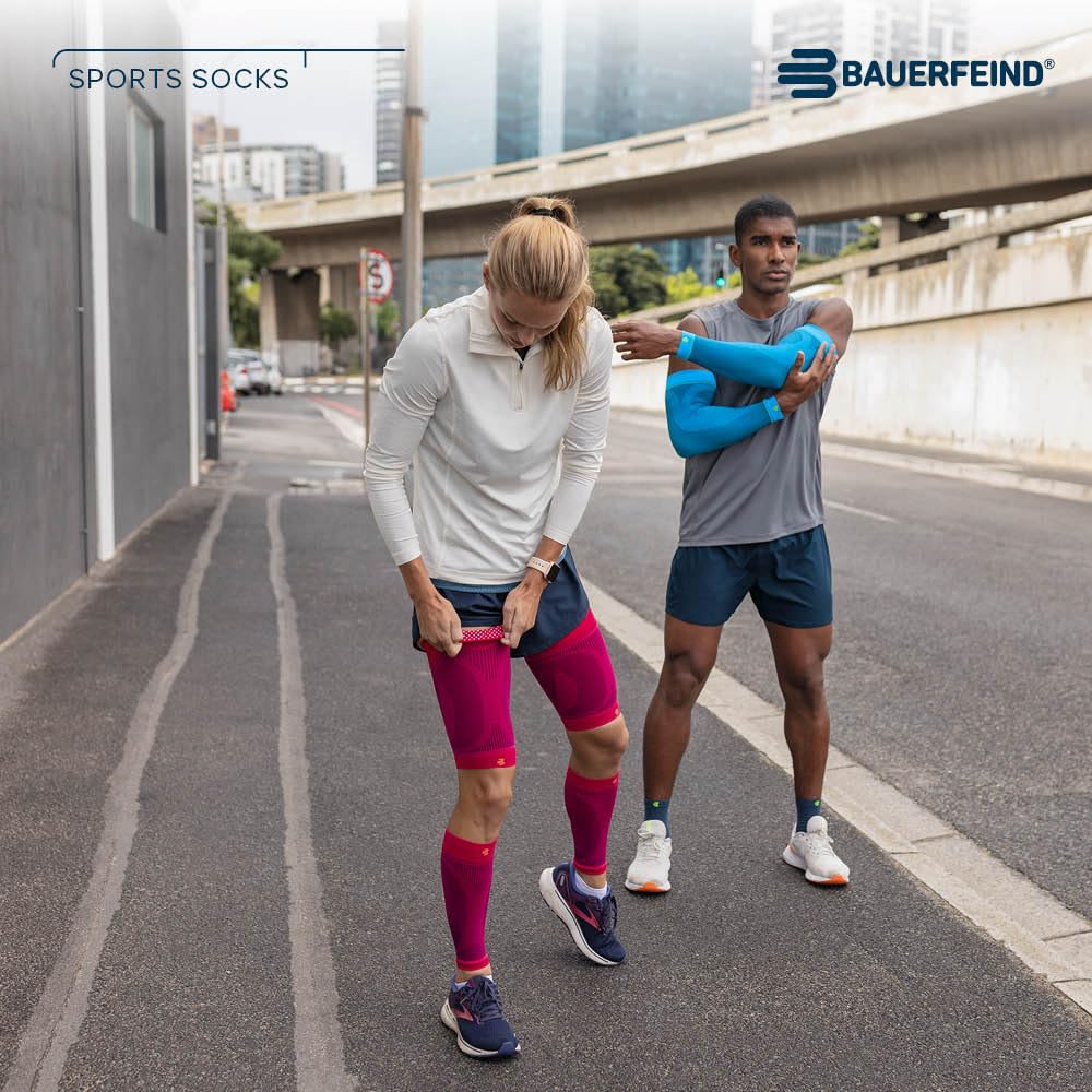 BAUERFEIND Run Ultralight Mid Cut Crew Sizes Socks, Socks, Women's, White, 35-37 (22.0-23.5)