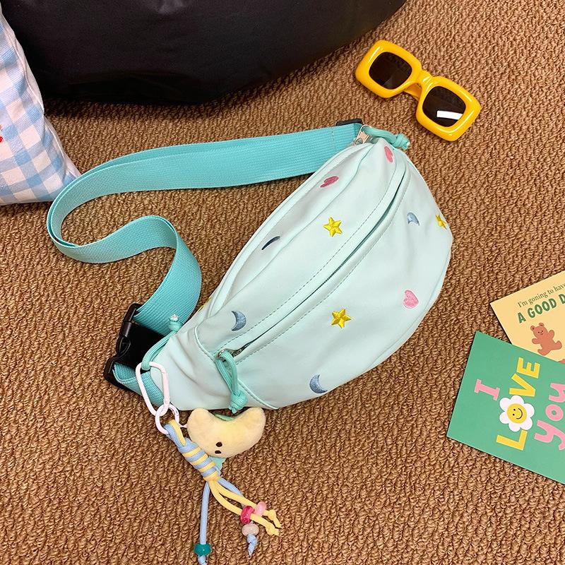 Breast bag women's Japanese cute embroidered fanny pack simple and lightweight shoulder small backpack women's leisure sports student messenger bag