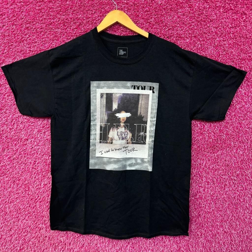 HER I Used to Know Her Sold Out Tour Dates Oversized Tee M