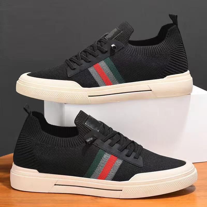 New Men's Breathable Board Shoes, Lazy One-step Shoes, Casual Canvas Shoes