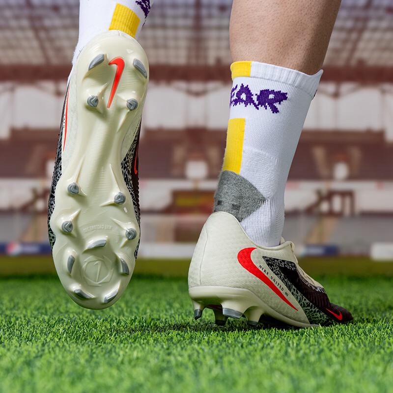 Nike Ghete de fotbal pentru bărbați PHANTOM 6 FG/MG cu profil redus