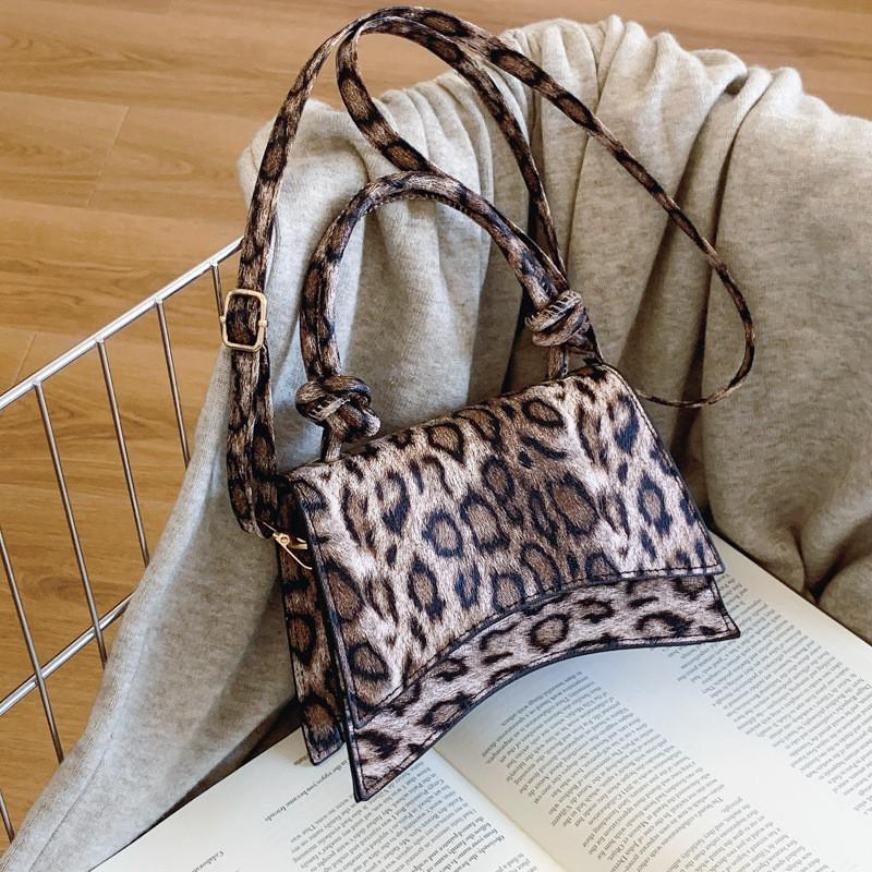 Stylish Pu Material Leopard Print Small Square Handbag Versatile Daily Shoulder Bag
