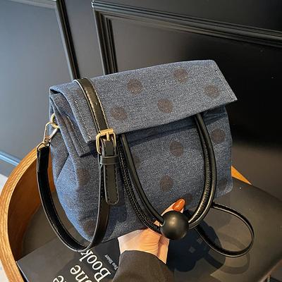 New Product Explosion Korean Niche Casual Personality Polka Dot Portable Small Bag Versatile Foreign Style College Style Messenger Bag Women