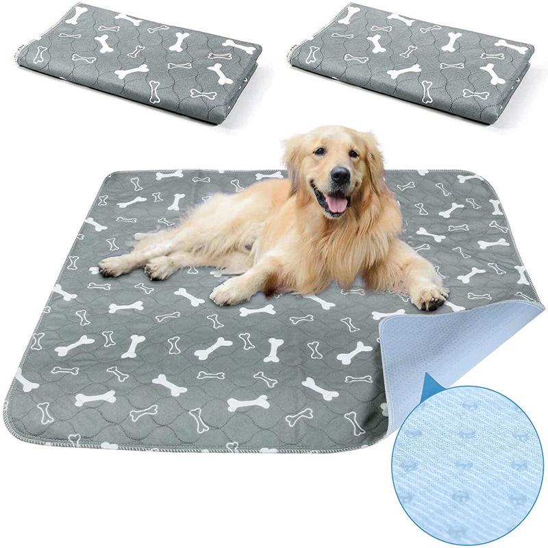 Washable Quilted Pet Pee Pads - Absorbent, Non-slip Sleeping Mats for Dogs & Cats.