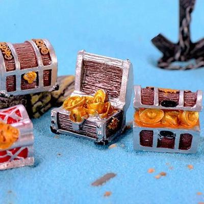 Golden Treasure Box Decoration for Home Garden Decoration Non-toxic Resin Treasure Box Mini Fish Tank Ornaments Aquarium