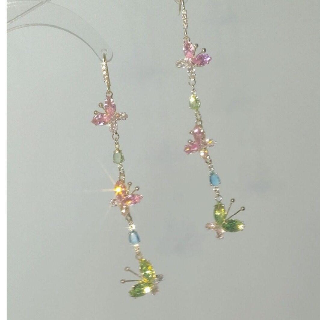 

Unheard Flower Name Long Color Zircon Butterfly Tassel Earrings Spring and Summer New Temperament Niche Earrings