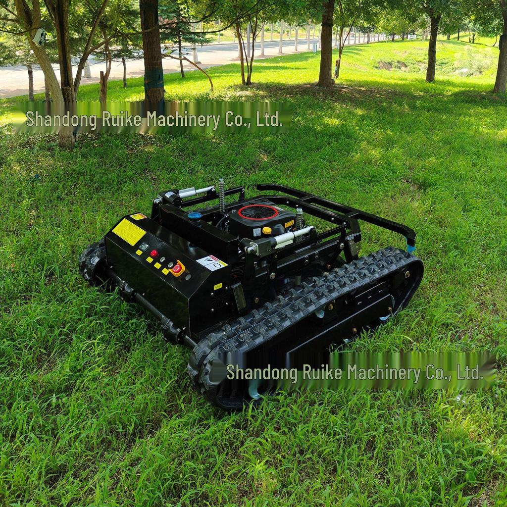 Crawler Remote-Control Weeder: Tank-Type Lawn Mower for Home Orchard and Land Clearing