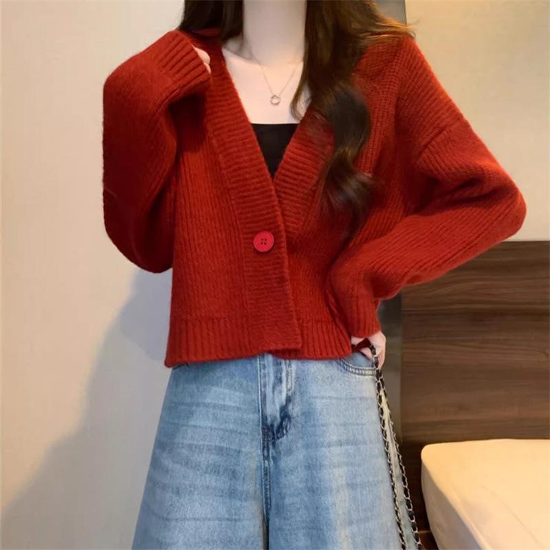 

2025 Korean new autumn and winter short knitted cardigan women s loose long-sleeved V-neck women s sweater jacket top One size червоний