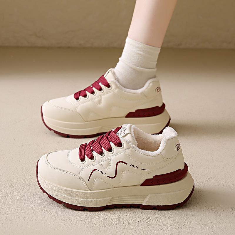 

Thick-soled heightening casual sports shoes women s 2025 new autumn fashion foreign style soft-soled running shoes popular board shoes tide 40