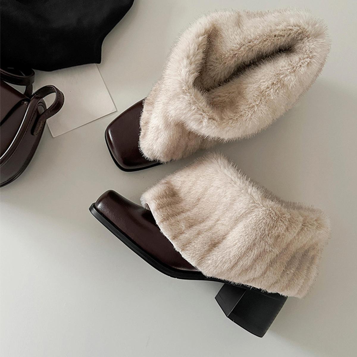 

Stylish niche personalized warm snow boots women s French square head thick heel plush winter plush cotton boots 40 коричневий
