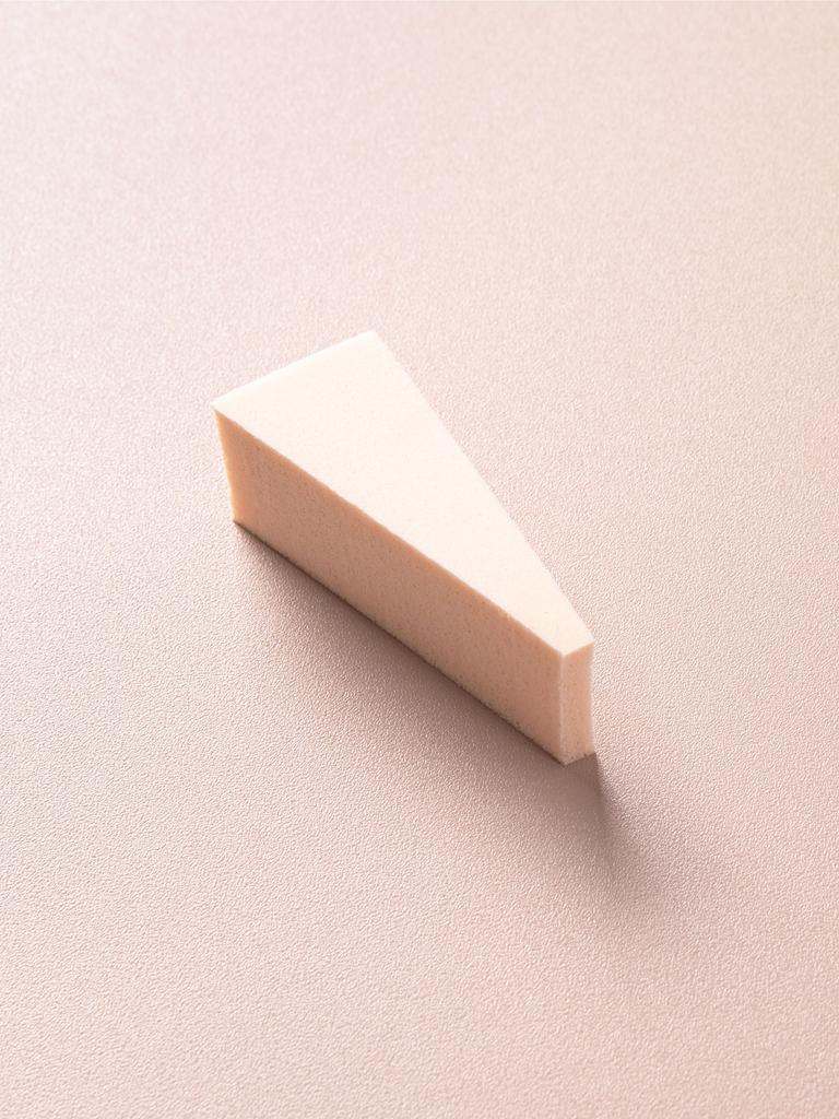 Triangular Makeup Sponges 24-Pack, Cosmetic Foundation Applicators