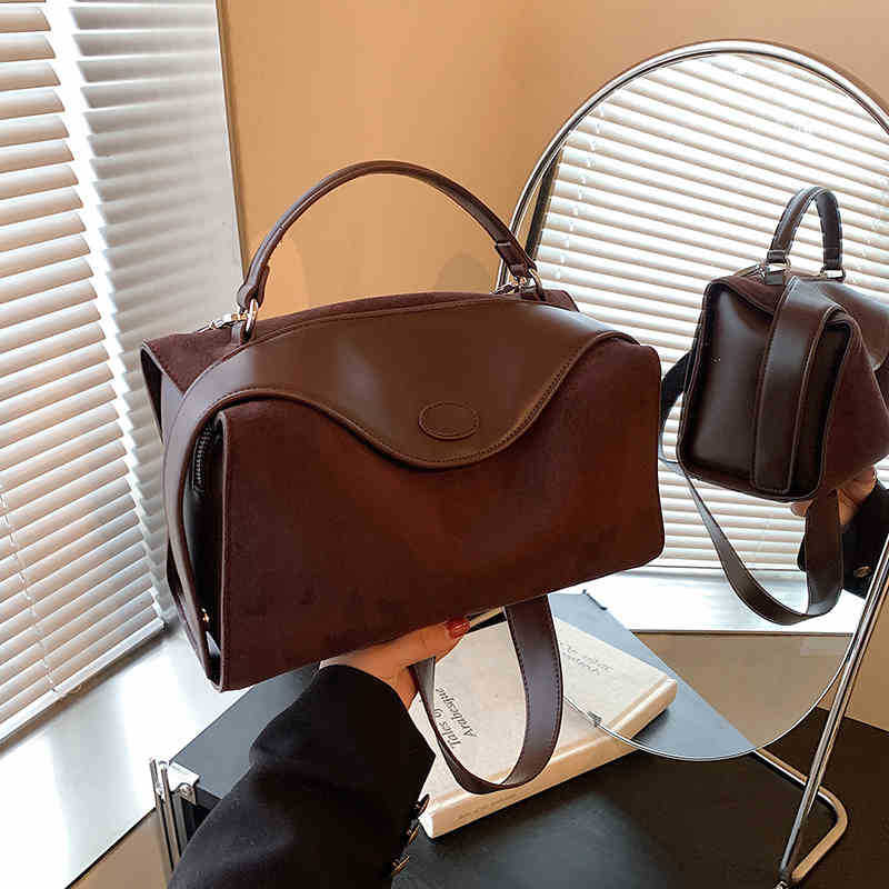 

Ретро квадратная сумка для женщин, новая универсальная сумка через плечо из плутониевой кожи, большая вместимость, сумки на плечо