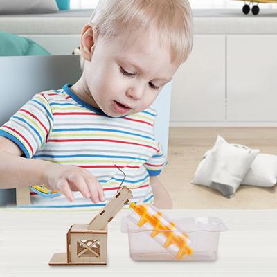Elevador de Água Parafuso de Arquimedes DIY Kit de Ciência STEM de Madeira para Crianças Hidráulico de Manivela
