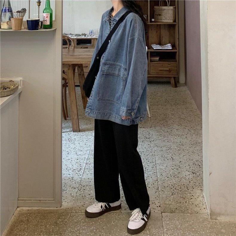 Autumn 2025 Women's Retro Salt-Style Denim Jacket - Loose Korean Workwear Trend