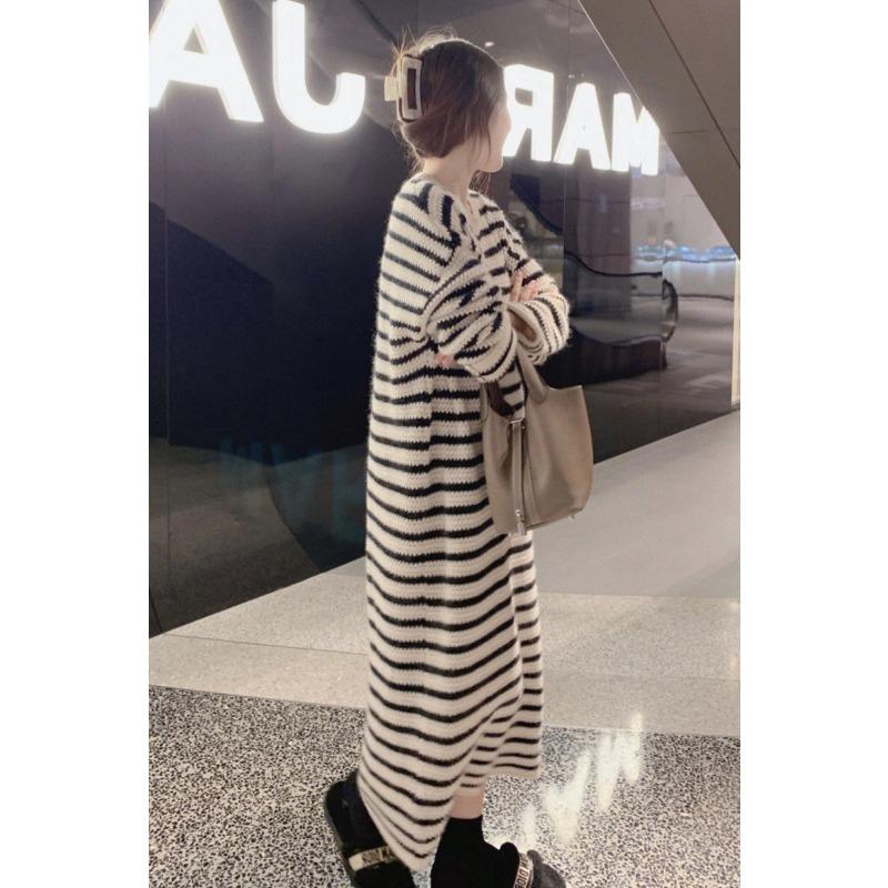 High-end Small Sweater Medium and Long Gentle Sweater Knitted Primer Dress Women's Winter