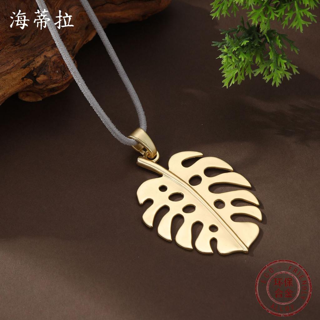 New Dumb Gold Irregular Leaf Velvet Long Pendant Women's Fashion Versatile Turtle Back Bamboo Long Necklace
