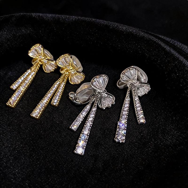 14k Gold Plated Zircon Bow Ear Cuff Earrings for Women - No Ear Hole Required, Elegant Luxury Design