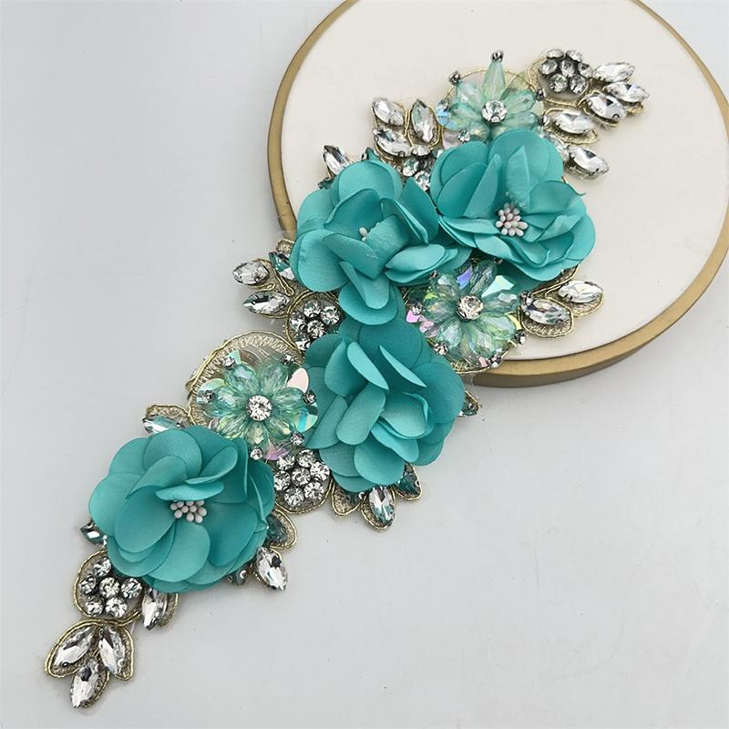 3D Flowers Rhinestone Beaded Handmade Applique for Clothes Sequins Patch Wedding Dress Sew on Handcraft Creativity Material
